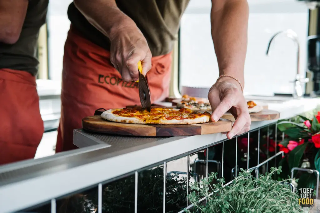 foodtruck-pizza-bedankje-team-lunch-borrel
