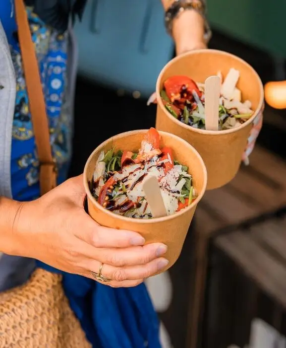 Italiaanse pasta uit foodtruck